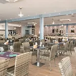 Hl Rio מלון 4*